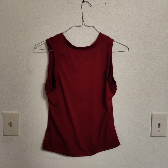 Burgundy athletic works‎ tank top size large - Picture 9 of 9